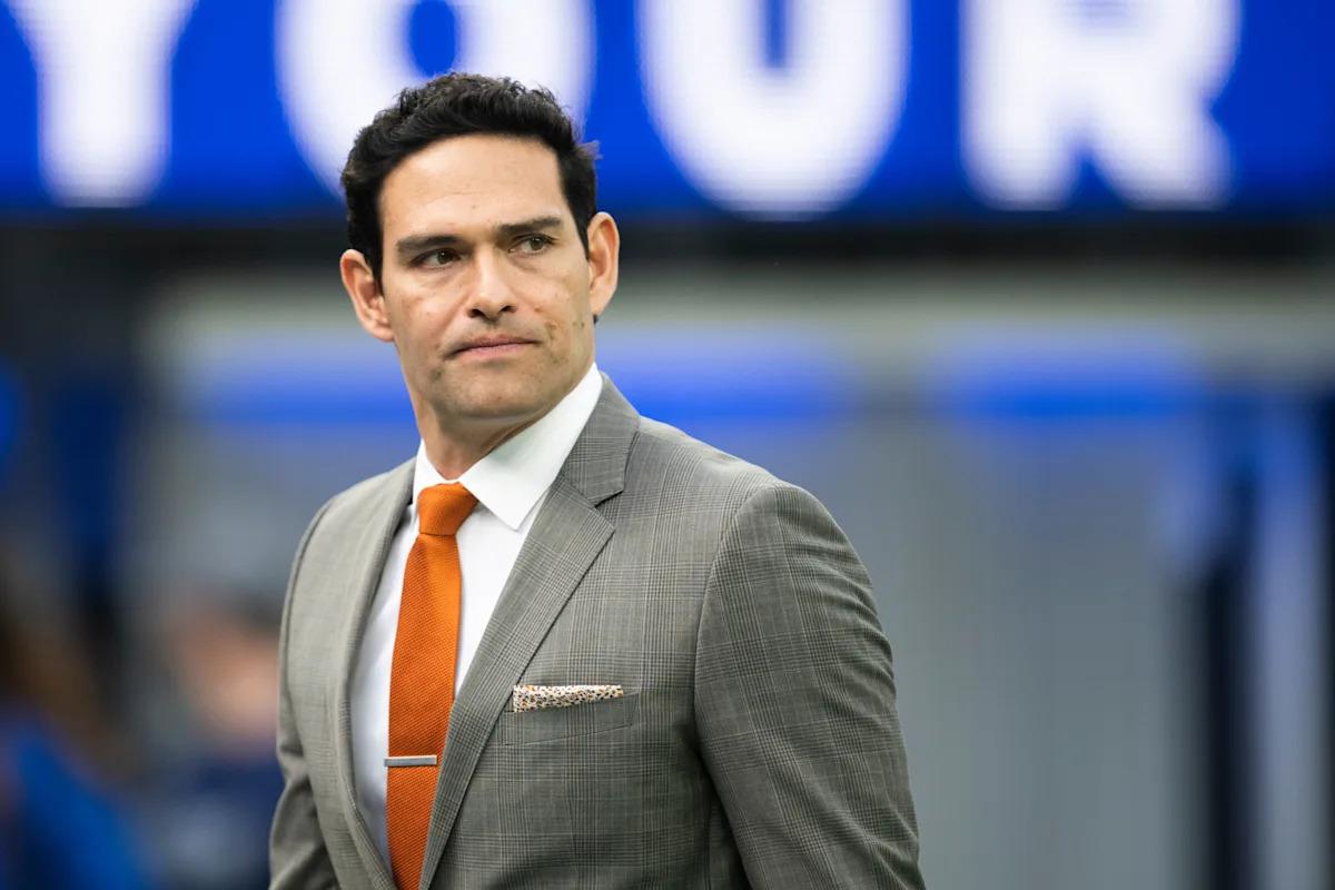 Mark Sanchez, a former NHL analyst and Fox's current analyst arrested for 3 offenses after being sta...