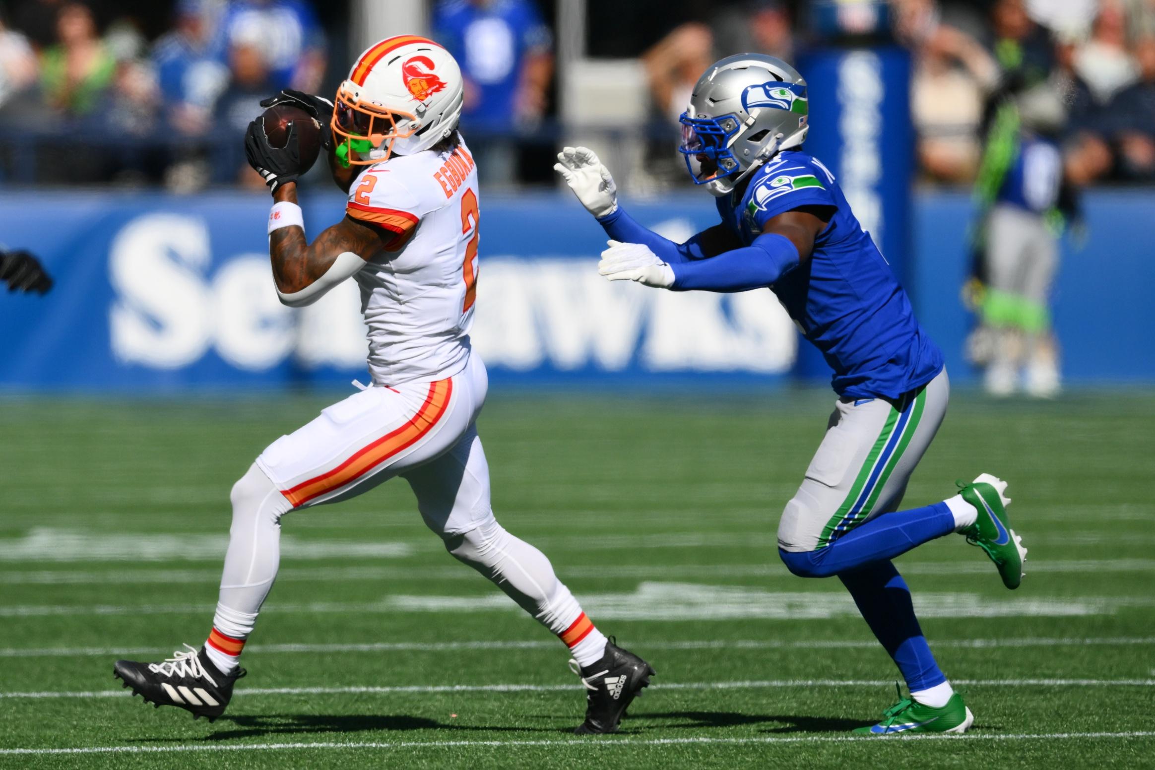 Week 10 Fantasy Football Rankings - Table |The underdog network