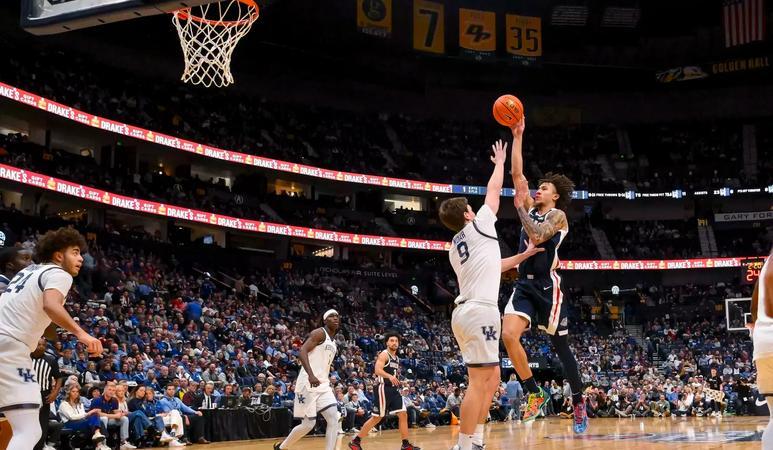 Ike and no.11 route Gonzaga no.18 Kentucky 94-59 - Gonzaga University Athletics