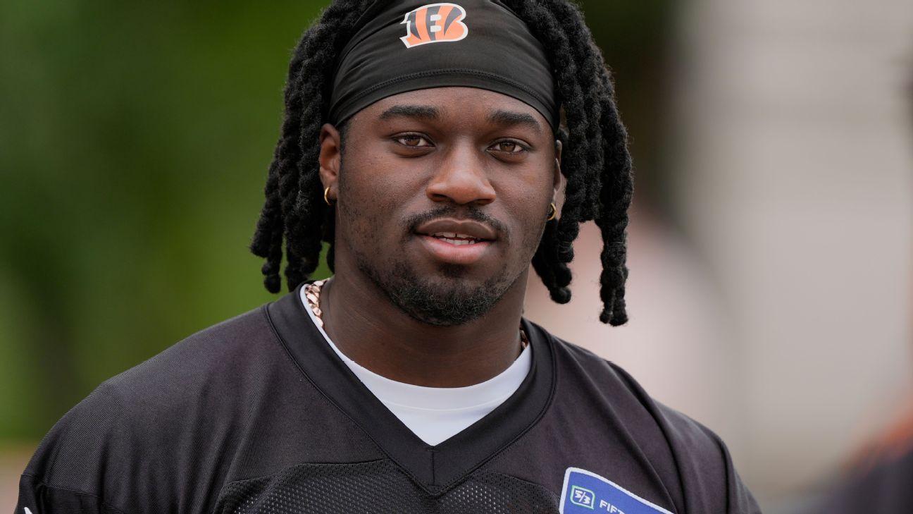 Shemar Stewart, Bengals Chuk Homemade, achieves a deal.