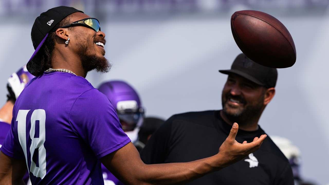 Justin Jefferson returns to carry this week